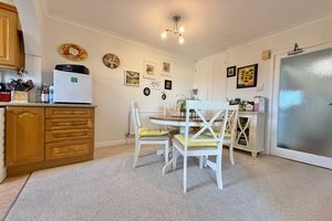 Breakfast/Dining Area- click for photo gallery